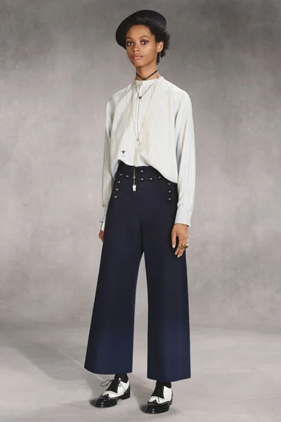 Look 7